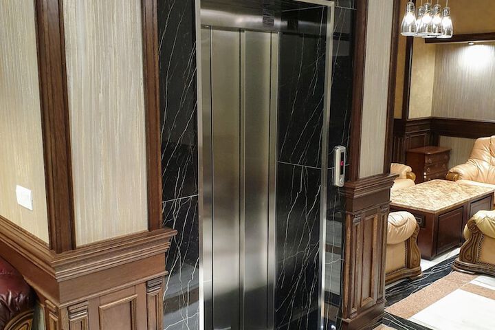 Hotel Interior 7 of 68