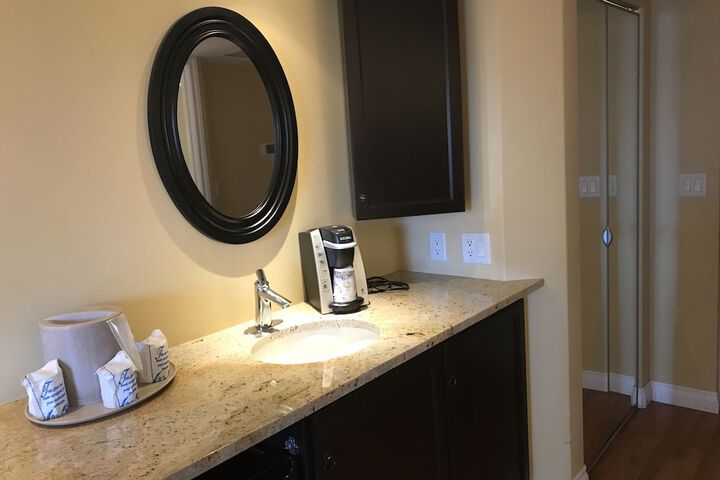 Room 12 of 62