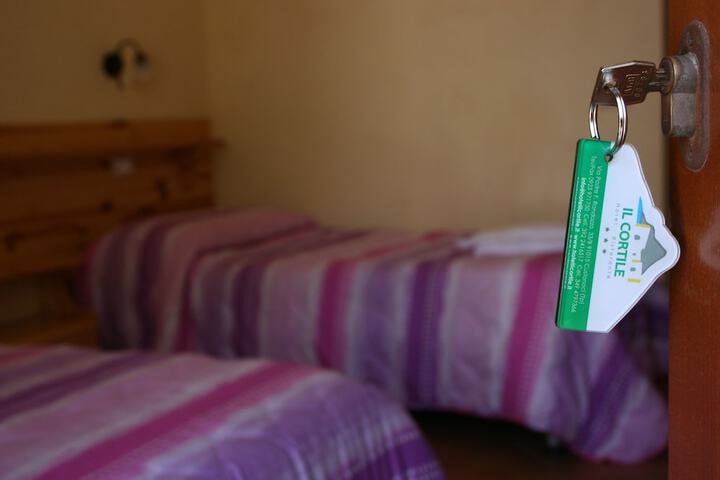 Room 14 of 63