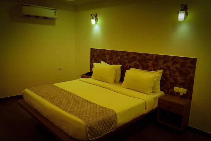 Room 12 of 54