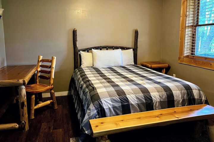 Room 109 of 299