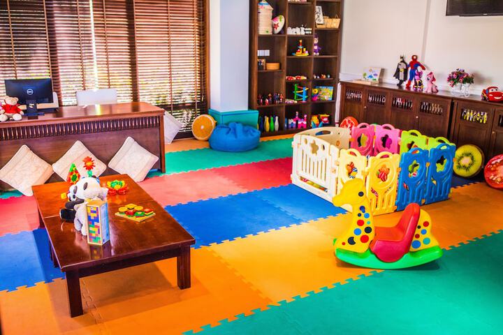 Childrens Activities 83 of 127