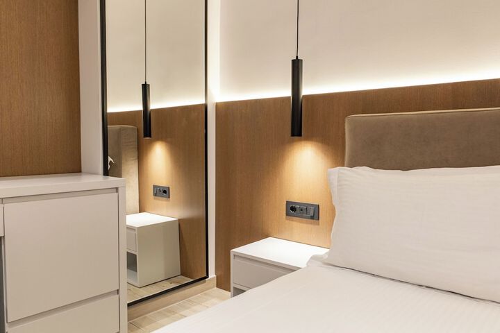 Room 86 of 244