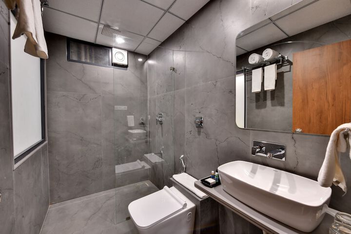 Soil to Soul Trinity Hotel - a Boutique Stay in Veraval
