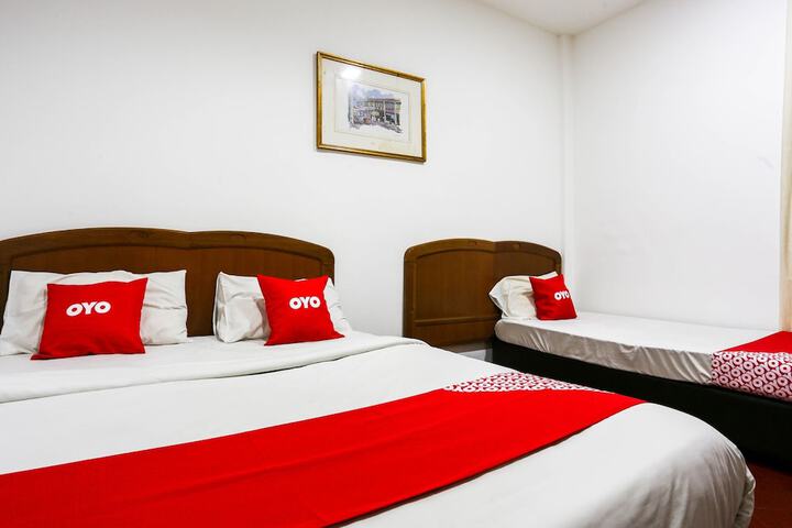 Room 10 of 25