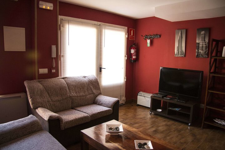 Room 105 of 181
