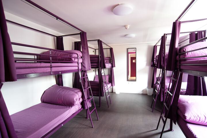Room 6 of 69