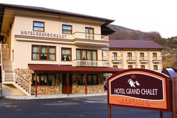 Hotel Grand Chalet