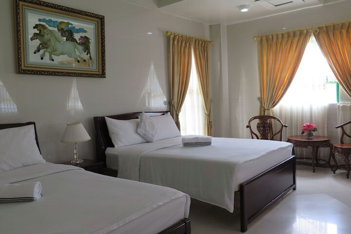 Room 17 of 58