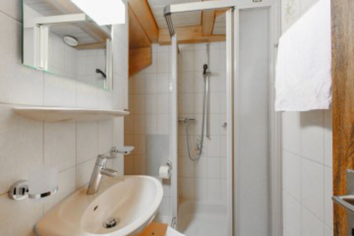 Room 12 of 14