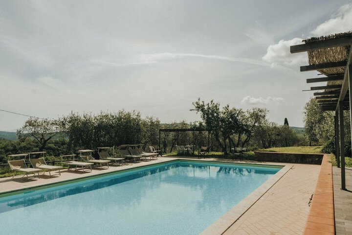 Pool 93 of 148