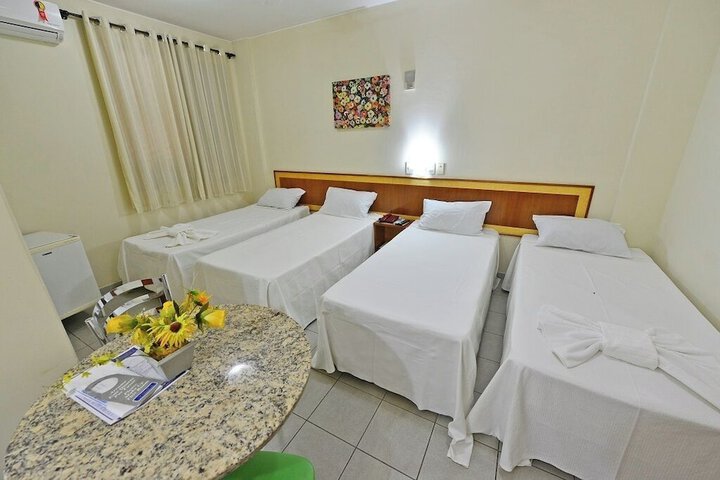 Room 11 of 21