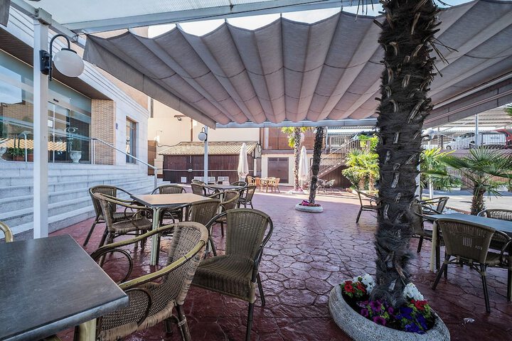 Terrace/Patio 34 of 97