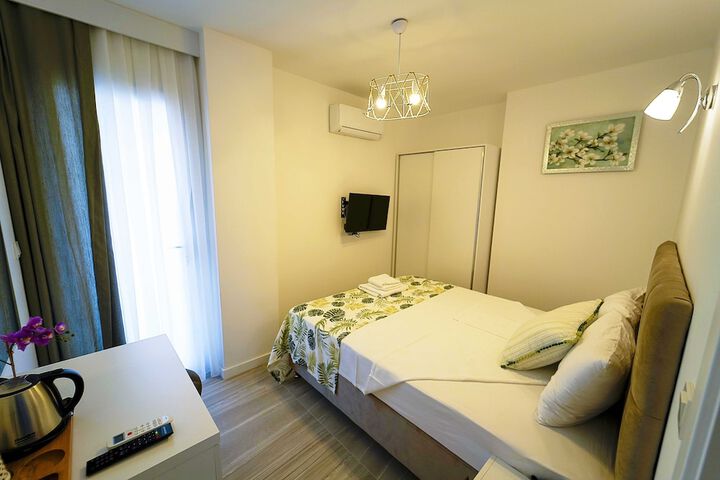 Room 9 of 59