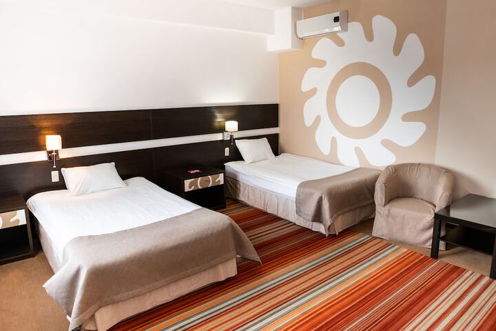 Room 15 of 72