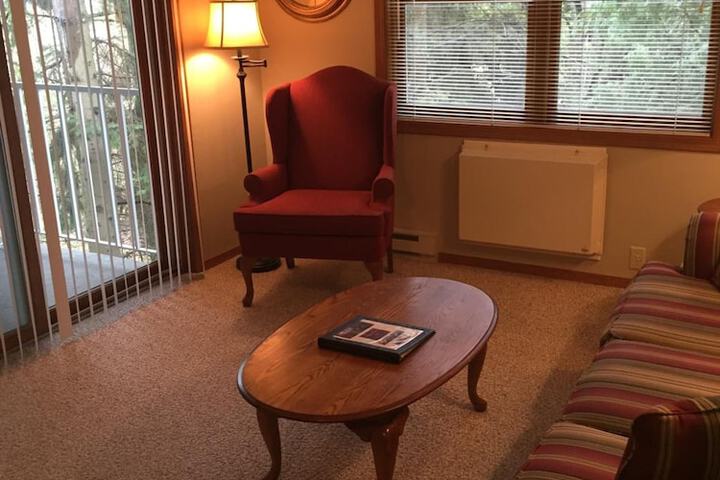 Room 11 of 26