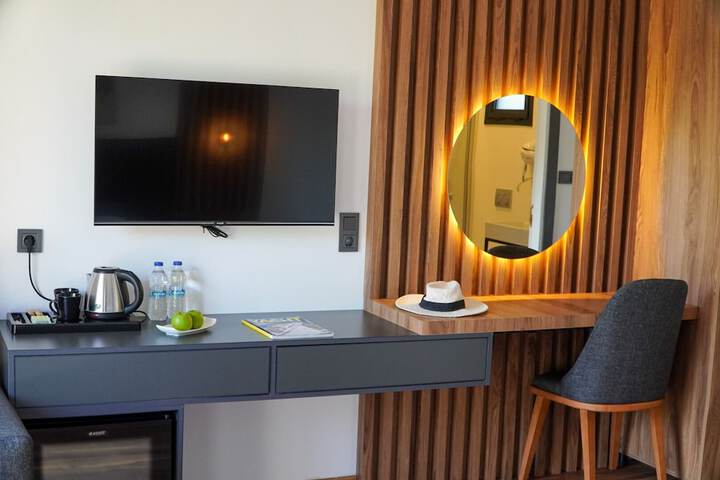 Room 11 of 68