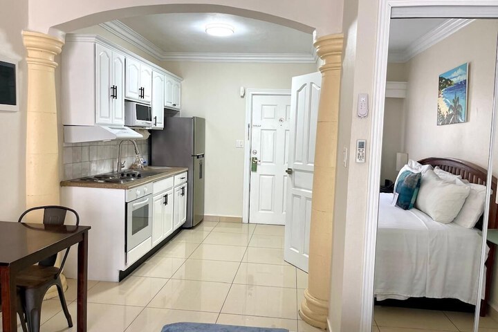 Room 13 of 60