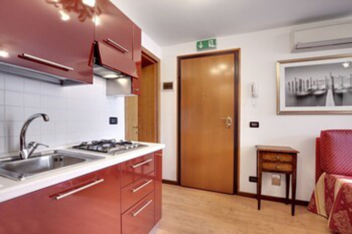 Room 36 of 53