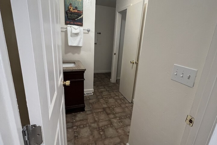 Room 95 of 133