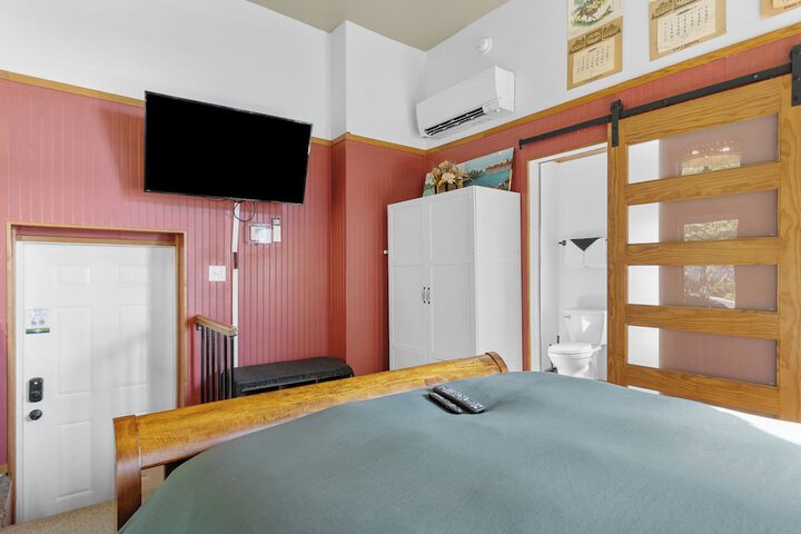 Room 16 of 45