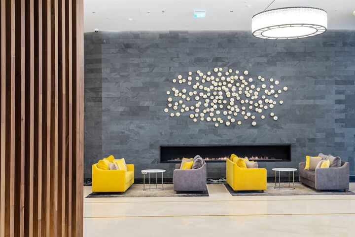 Hotel Interior 6 of 146