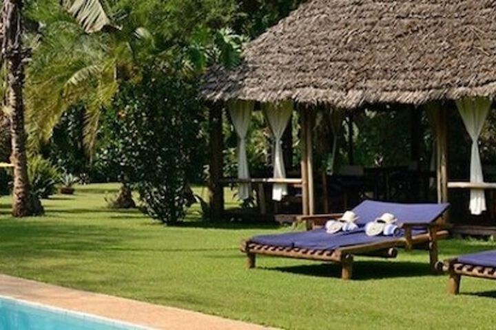 Pools & Facilities