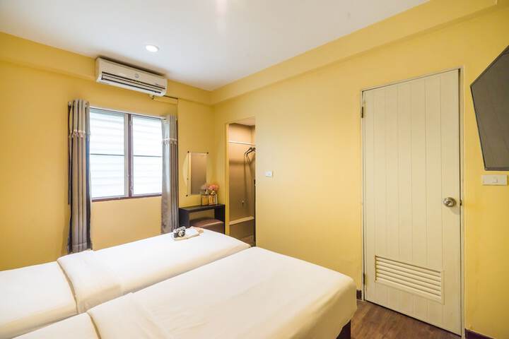 Room 20 of 44