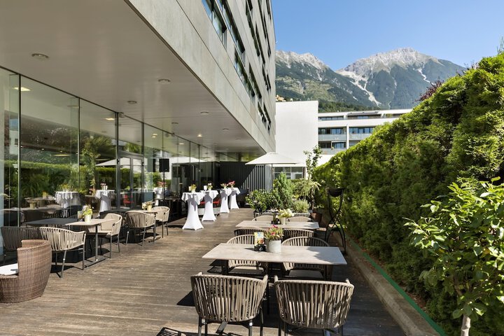 Terrace/Patio 101 of 116