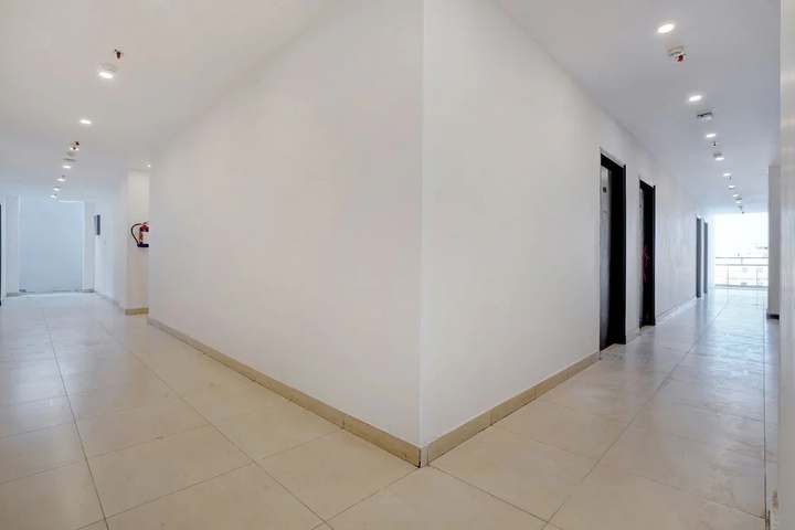 Room 12 of 18