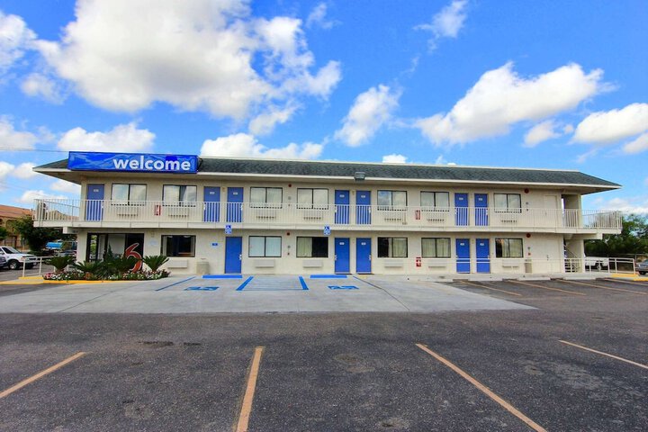 Motel 6 Kingsville, TX in Kingsville, TX