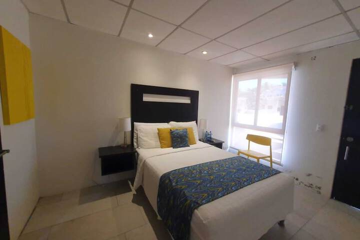 Room 3 of 48