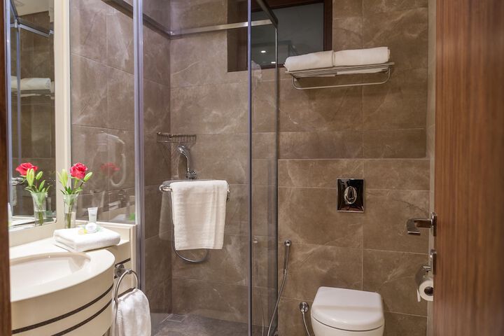 Clean Restrooms