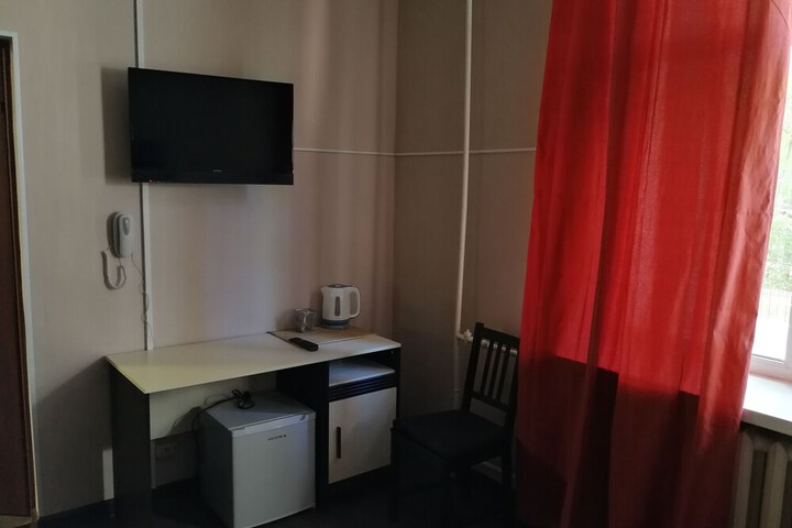 Room 7 of 94