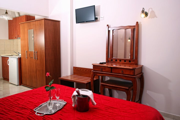 Room 11 of 85