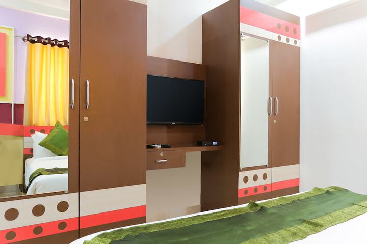 Room 18 of 43