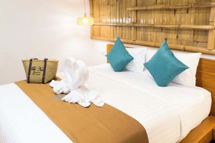 Room 4 of 67