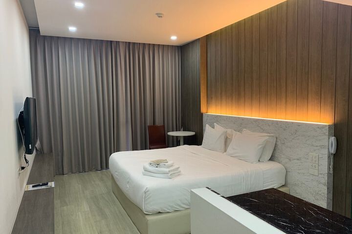 Room 21 of 44