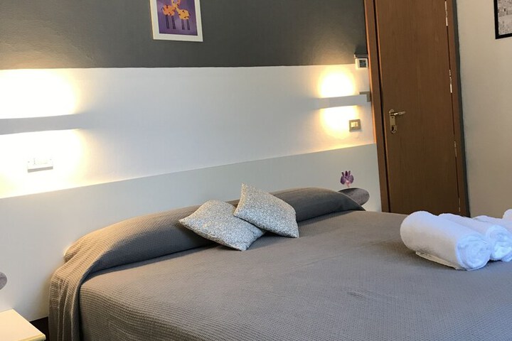 Room 21 of 51