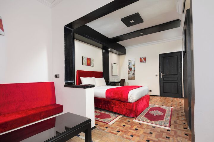 Room 16 of 29