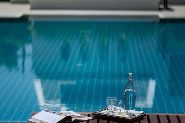 Pool 102 of 123