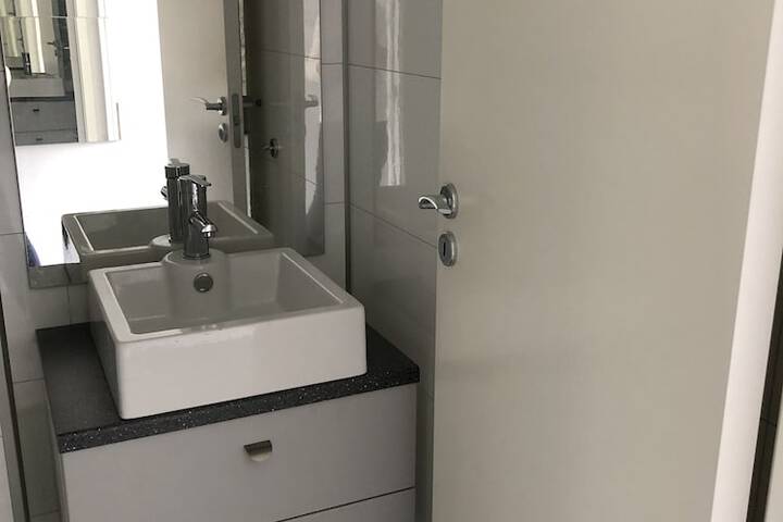 Room 38 of 67