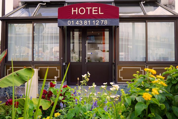 HOTEL ARISTIDE VAUBAN in LIVRY GARGAN