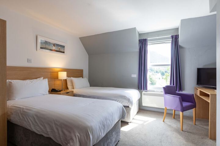 Room 5 of 21