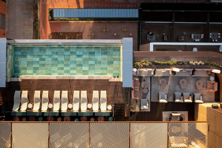 Pool 38 of 69