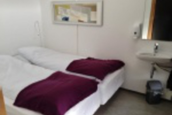 Room 208 of 276