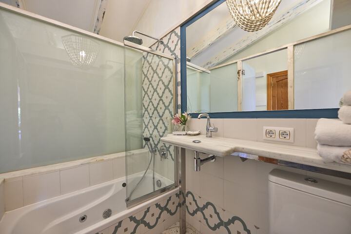 Bath Photo