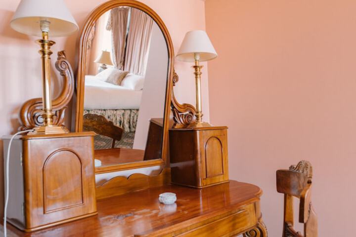 Room 10 of 91