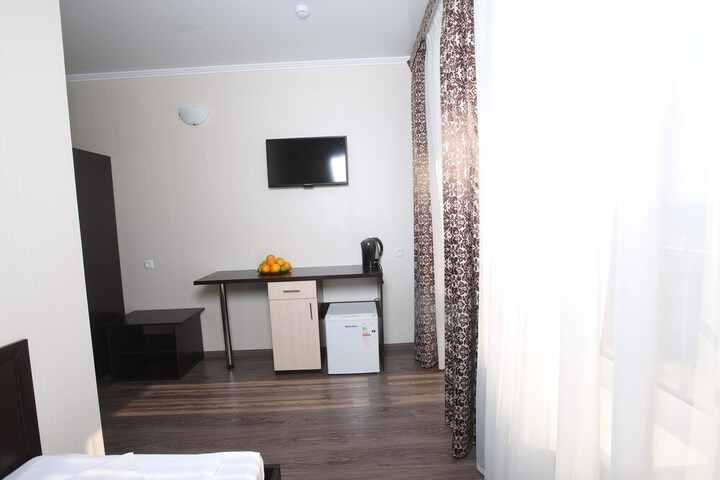 Room 15 of 86