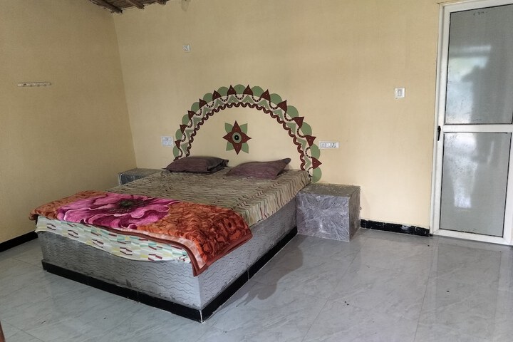 Room 28 of 84